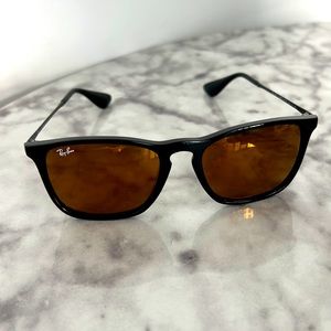 Ray-Ban Chris Unisex Sunglasses